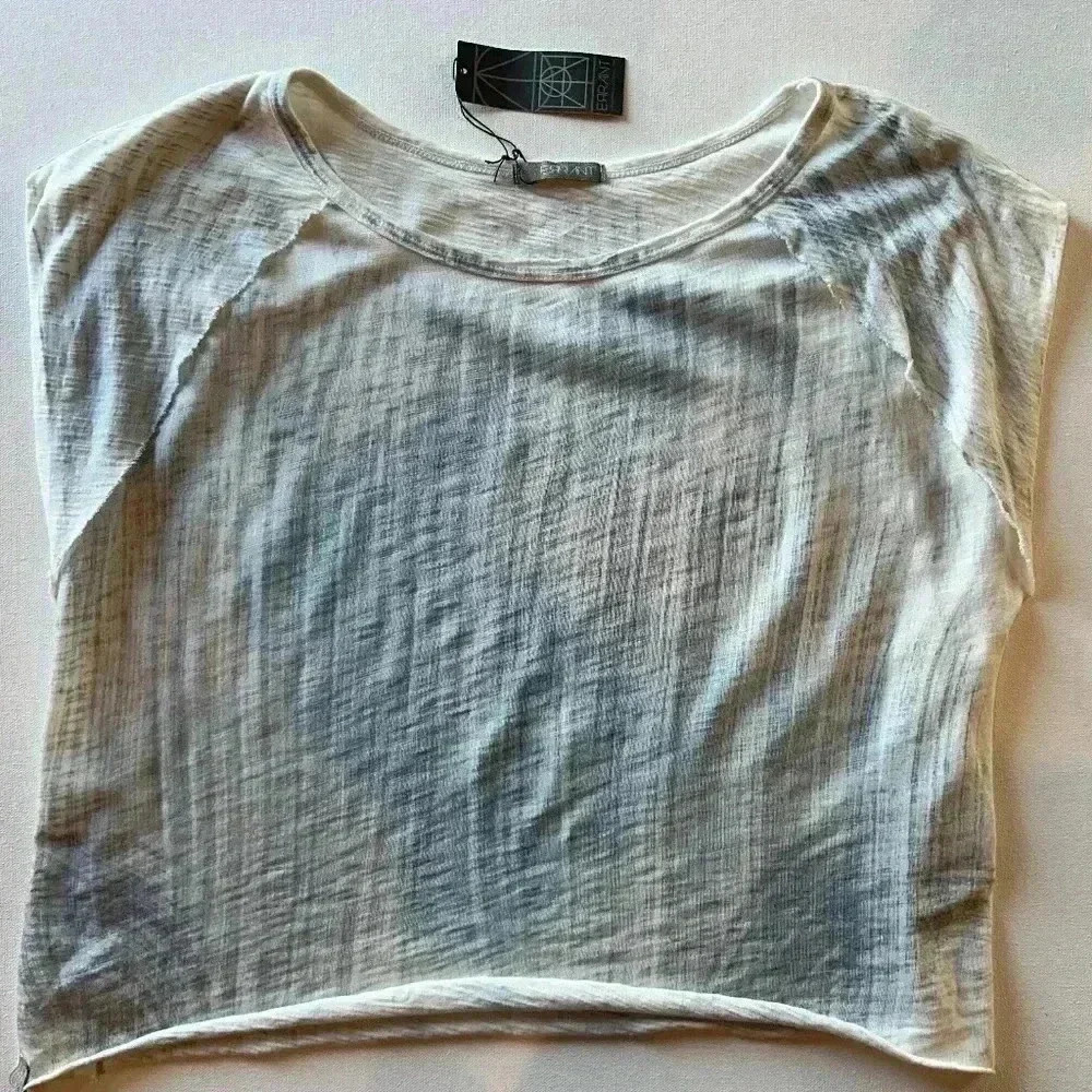 ERRANT shirt Size Small